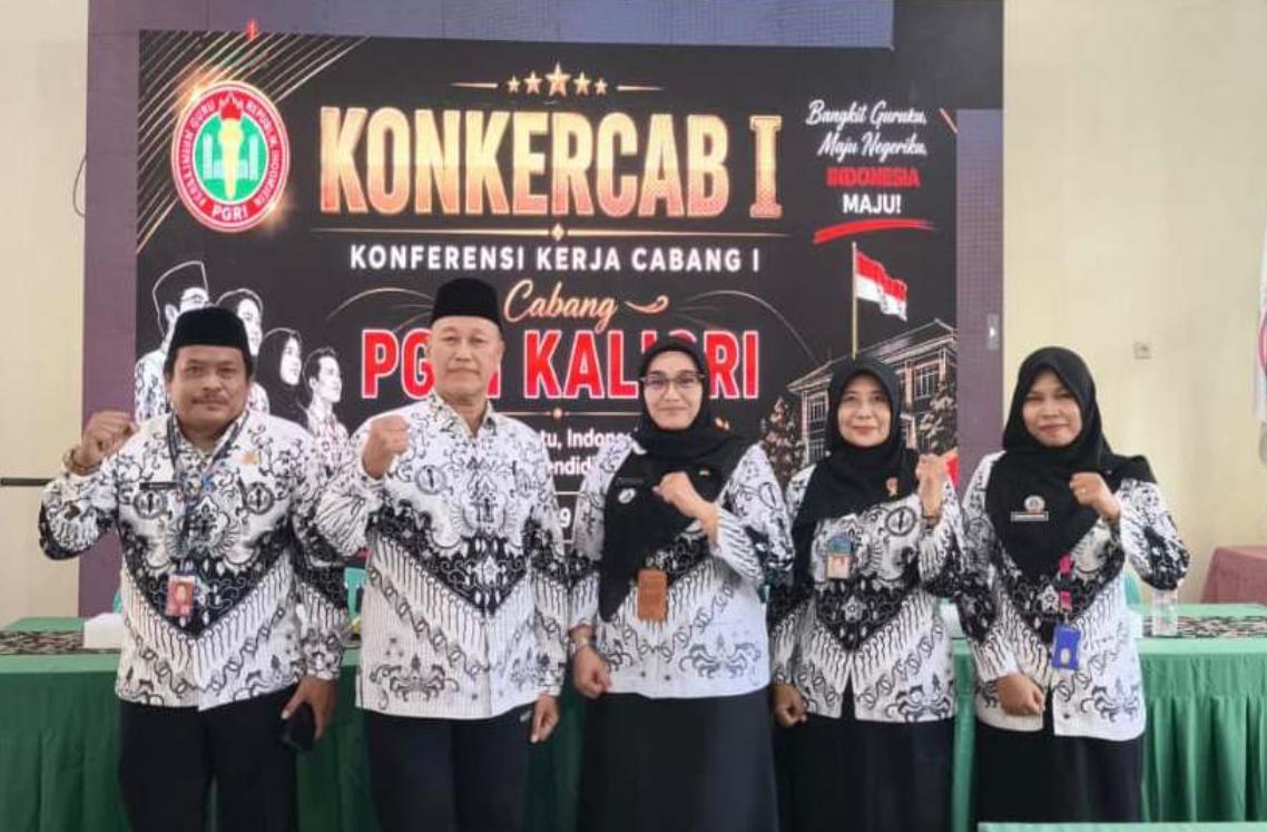 Camat Kaliori Hadiri KONFERCAB I PGRI Kaliori, Tegaskan Guru Sebagai Pencetak SDM Unggul
