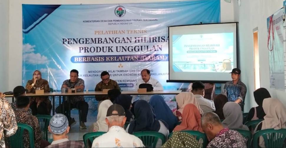 Kemendesa Latih Hilirisasi Garam di Kaliori, Camat Dorong Produk Unggulan Desa Berdaya Saing